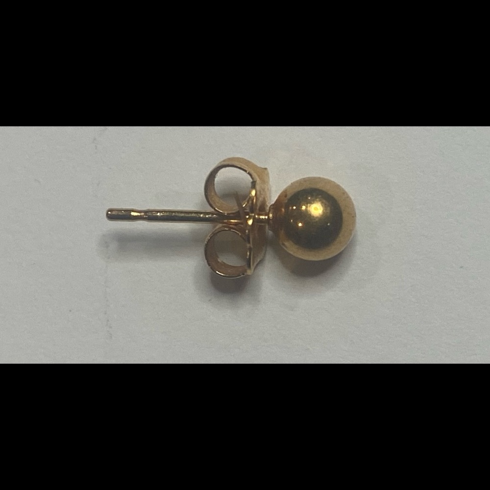 Simply Whispers Gold Plated Sensitive Ears Classic Ball Stud 1 Earring